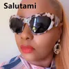 نظارة شمسية فريدة من نوعها Y2K للنساء العلامة التجارية للأزياء جولة Cat Eye Sun Glasses Men Hip Hop Big Shades Black Gafas