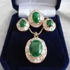 Smaragdgroene Jade 18KGP Kubieke Zirconia Hanger Ketting Oorbellen Ring Set229P