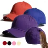 Basker fast färg Hög baseballmössa för kvinnor Våren/ sommaren Sunhat Running Snapback Hat Messy Bun Caps Kvinna