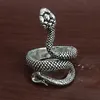 100pcs çok abartılı antika punk tarzı hayvan yılan yüzüğü altın gümüş siyah karışım hip hop rock moda yüzük parti mücevher unisex263k