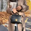 Avondtassen MOODS Retro handtassen voor dames Flapvorm Pure kleur Schouder Crossbody met gouden overslag 2023 Designer Luxe Messenger Bag 230729
