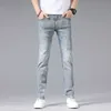 Summer Mens Jeans Edition Small Foot Elastic Slim Fit Pantaloni da uomo in pelle di marca di fascia alta