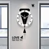 壁の時計サイレントクォーツユニークなエレガントな面白いモダンなリビングルームクロックオリジナルアートアクリルデザインサートホーム