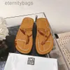 مصممة النعال Toteme Slippers المرأة الصيفية الصيفية
