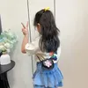 子供の女の子かわいいフラワーショルダーバッグPUレザーパース子供クロスボディバッグファッション小さな財布ハンドバッグ