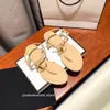 2024 Nieuwe Flats sandaal Dames Schoenen kanaal Zomer Strand Clip Toe Slides Luxe Merk Designer Slippers Gewatteerde Ketting Sandalen lage hak Slippers tn 344