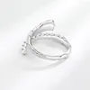 Cluster Ringe 925 Silber Farbe Einzigartiges Design Roter Stein Linien Ring Für Frauen Schmuck Finger Einstellbar Offene Party Geburtstagsgeschenk