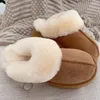 Chestnut Fluff Yeah Slide Australia Funkette-Hausschuhe aus Schaffell-Wildleder Sherpa Disquette Damen-Plateau-Slide-Sandale mit Shearling-Fellfutter zum Hineinschlüpfen, flache Stiefeletten