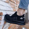 Scarpe antinfortunistiche Scarpe antinfortunistiche da uomo estive Puntale in acciaio Scarpe da costruzione traspiranti leggere per uomo Sneakers da lavoro casual Alta qualità 230729