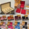 Caixa de cosméticos polivalente Coffret Caixa de jóias Designer Bags Volt Leather Watch Box 8 Mens Watch Organizador Caixas de armazenamento de jóias moda mulheres anéis bandeja casos