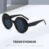 نظارة شمسية أزياء جولة كبيرة إطار UV400 Sun Shade Trendy Punk Street نمط النظارات للرجال نساء