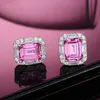 Europese en Amerikaanse nieuwe roze rechthoekige kristallen hoge koolstofsteen prachtige oorbellen eenvoudig temperament zoete oorsieraden
