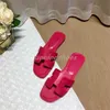 2023 Designer Chypre Kapcieczki Kobiety skórzane sandały mężczyźni kobiety Flip Flip Flops Summer Beach Flat Kapta rozmiar 35-44 L1