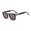 James Bond Tom Sunglasses R Tom Letter Womens Mens Goggle Ford Series Mens and Womens Fashionable Plate UV 저항성 개인 선글라스와 함께 원래 상자