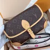 Designer handväskor diane baguette tygväska kvinnor crossbody väska lyxiga handväskor mode axelväska äkta läder högkvalitativ spegelkvalitet korskroppspåsar