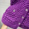 Kvinnors stickor Tees Designer Tidig Autumn Handmased Workshop Single Breasted Purple Sweater Cardigan Fashion Round Neck Loose Tjock Coat 1 M0BZ
