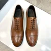 4model Hommes Designer De Luxe Chaussures Habillées De Mode Bout Pointu Hommes D'affaires Casual Chaussures Marron Noir En Cuir Oxfords Chaussures Zapatos De Hombre