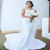 2020 Plus Size Arabisch Aso Ebi Kant Kralen Mermaid Trouwjurken Sheer Neck Bruidsjurken Satijn Bruidsjurken ZJ054307d