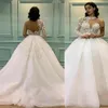 2021 Modern klänning A Line Wedding Dresses Böhmen Långärmning One Shoulder Beach Bridal Boho Chic Halter Custom Made Appliced ​​Lace 315o