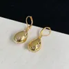 Gold High Sense asymmetrische Ohrringe in Wassertropfenform mit eingelegten Strasssteinen, französischer Luxus-Designer für Damen, schlichte Mode, Persönlichkeit, Partygeschenk