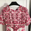 Dames Rokken Designer Luxe Feestjurken Zomerrok Vintage Bloemenprint Ronde Hals Getailleerde Korte Mouw Mode Dame Jurk Dames Ontwerpers Kleding 55