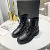 Women Boots Designers Ankle Boots Calfskin Martin Boot Black white Anti Slip Wear Resistant Zipper Outdoor Boots size 35-41