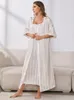 Kvinnors sömnkläder pyjamas mantel set sexig lyftning klänning siden som hemkläder lyxremsor