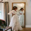 Rustik Boho Wedding Dress Vintage Bohemian spets En linjen Brudklänning Lantern ärmar Tiered Princess Wedding Clows Country Verng243h