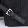 Zaino alla moda Borsa di design P zaini in nylon di grande capacità borsa da viaggio impermeabile per scuola adatta per uomo e donna zaino per pendolari zaino nero