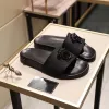 Designer Sandaler Kvinnor Mens Slippers Flip Flops Luxury Flat Rubber Leather Women Dress Shoes