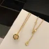 Brev Desingers Luxurys hänge halsband lyxig design avtagbar halsband gåva klassiska kvinnors herr mode designer smycken med ring bra trevligt