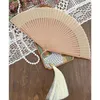 Produtos de estilo chinês Ventilador de mão de bambu de papel estilo chinês com borla longa delicada cor pura ventilador artístico para casa decoração de sala de estar ornamento