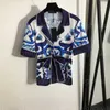 Summer Designer Dwuczęściowy zestaw koszulki Koszulka Miękka komfort materiał Celedon Print Kowączka TALITED LAPEL BLUSE BLUSE BLOUSE WYSOKIE ZESTAWY Koszule kobiet