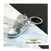 Porte-clés Lanyards Designer 83 Styles 3D Chaussures de basket-ball Porte-clés Baskets stéréoscopiques pour femmes Sac Pendentif Mini Sport Chaussure Keyri OT9QS