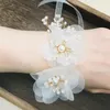 Bracelet mariée Bracelet demoiselle d'honneur poignet fleur mariage fête bijoux accessoires main artificielle fleurs ruban perle Bracelet