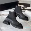 Hösten/vinter låsande blandad svart kalvskinnplattform ankelstövlar platt läder stövel rund tå slip-on stövlar lyxdesigner skor kvinnor fabrikskor