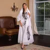 민족 의류 2023 여자 Eid 무슬림 Abaya Femme Dubai Appiques 메쉬 긴 드레스 Kaftan Moroccan Caftan Evening Dreess Abayas Elegant
