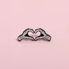 Brooches Pin for Women Men Funny Skull Finger Love Badge and Pins for Dress Cloths Bags Decor Cute Enamel Metal Jewelry Gift for Friends Wholesale