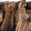 Affascinante pizzo primavera scollo a V abiti da sposa da giardino Boho Bohemian manica lunga Sheer arabo Plus Size vestido de noiva abito da sposa B236W