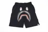 Shorts masculinos Bathing Ape verão novo Shark Mouth Camo calças casuais masculinas 5/4 calças médias calças APE