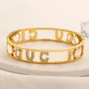 Luxuey Designer Banhado A Ouro Banhado A Prata Pulseiras Charme Cristal Strass Pulseira Marca Carta Amantes De Aço Inoxidável Jóias Do Dia Dos Namorados