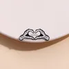 Brooches Pin for Women Men Funny Skull Finger Love Badge and Pins for Dress Cloths Bags Decor Cute Enamel Metal Jewelry Gift for Friends Wholesale