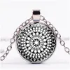 Pendant Necklaces Gothic The Rose Window Long Necklace Romantic Mandala Pattern Notre Dame De Paris Art Crystal Pendants For Women Ban Dhthr