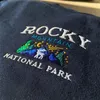 女性のパーカースウェットシャツロッキーマウンテン国立公園グラフィック刺繍プリントレトロスタイルプルオーバー秋の到着カジュアル厚230731