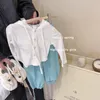 Kläderuppsättningar 2023 Spring Autumn Korean Kids Baby Girls 2st kläder Set Cotton Long Sleeve Tops Blue Pants Suit Toung Outfits 230731