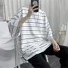 Magliette da uomo Cool Summer Oversize TShirt Uomo Divertente Maglietta Harajuku Streetwear Femme Striped Japan Hip Hop Maglietta mezza manica allentata Uomo 230729