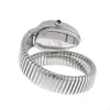 Autres montres 2021 montres pour femmes forme de serpent montre-bracelet de luxe pour femmes en acier Unique or Quartz dames montre horloge cadeau Relogio Feminino J230728