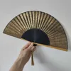 Produtos de estilo chinês polvilhe ouro impresso ventilador dobrável estilo chinês acabamento de cozimento ventilador de mão de bambu universal masculino feminino ventilador casa decoração da sala de estar