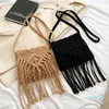 Designer 2023 Bohemian Tassel Straw Woven Bag Pequeno Quadrado Ombro Único Oblíquo Straddle Litoral Resort Estilo Praia