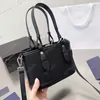 Designer de luxe fourre-tout sac mode sacs à bandoulière Mini Pochette toile sac à main femmes bandoulière haute qualité bandoulière en cuir seau Pack portefeuille sac à main